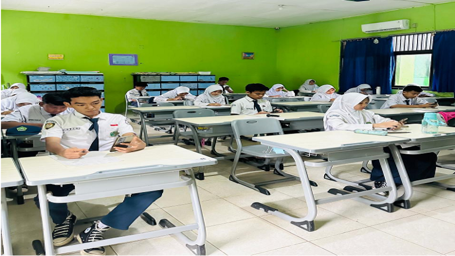 MTs Negeri 2 Bandar Lampung Laksanakan Ujian Madrasah untuk Kelas IX