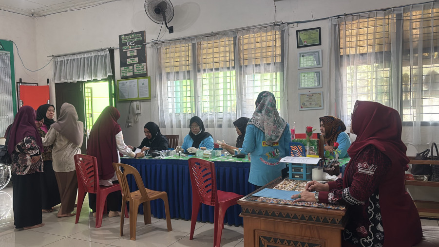 MTsN 2 Bandar Lampung Gelar Deteksi Dini dan Cek Kesehatan Gratis bagi Guru dan Pegawai