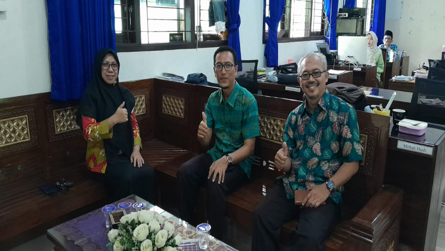 Poltekkes Tanjung Karang Adakan Penyuluhan Edukasi Pencegahan Bullying pada Generasi Z di MTs Negeri 2 Bandar Lampung 